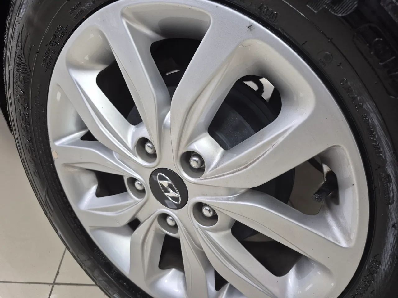 Hyundai Creta Action 1.6 16V Flex Aut., foto 8 de 13