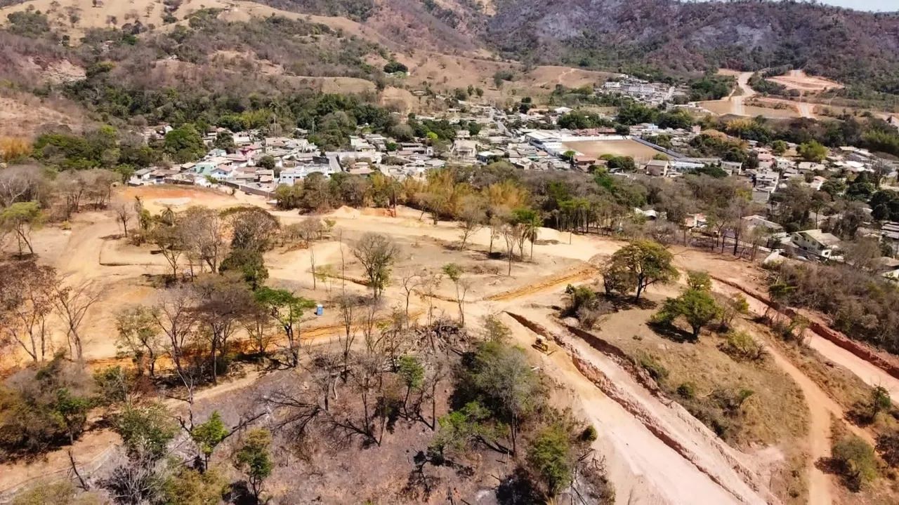 Lote para construir casas germinadas  - Foto 4