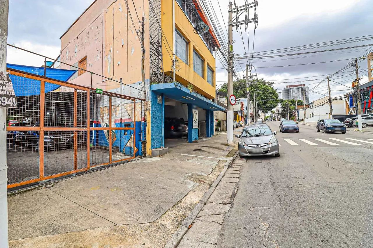 Terreno na Avenida Morumbi, 7777  700 m² - Foto 3