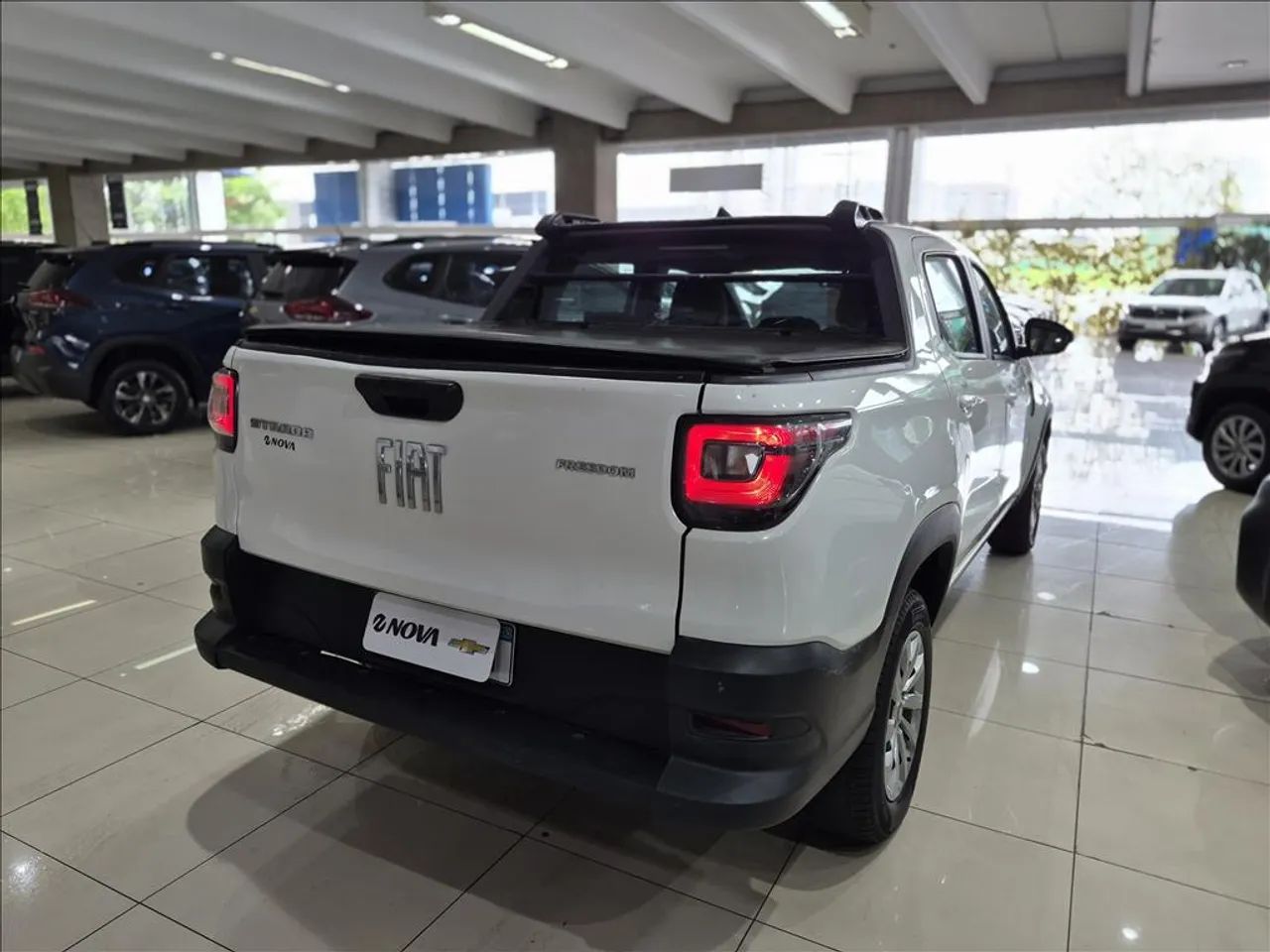 Fiat Strada Freedom 1.3 Flex 8V CD, foto 4 de 15