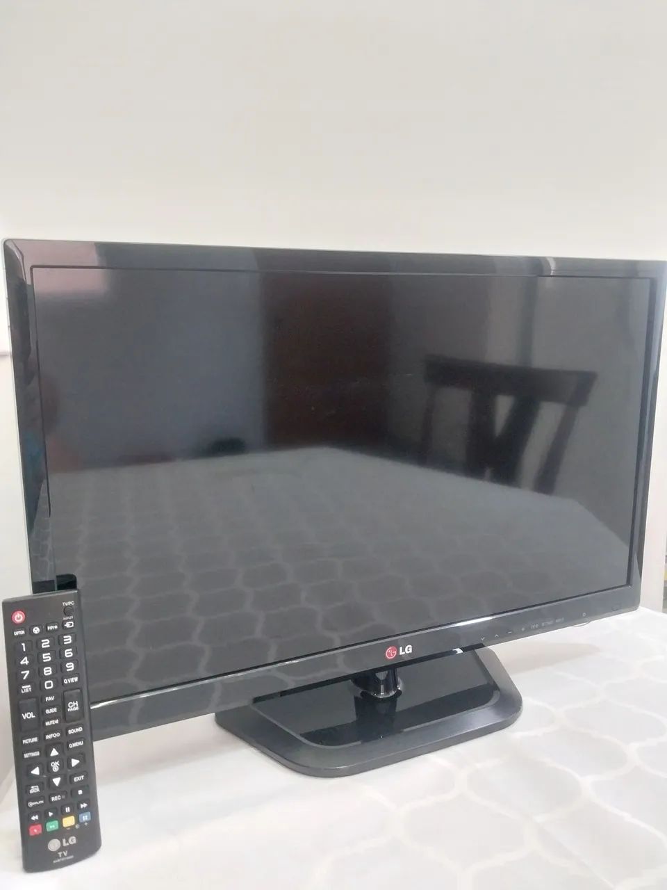 MONITOR/TV LG 24"