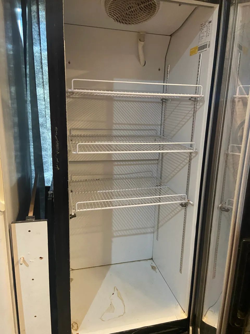Freezer vertical para restaurantes e bares - Foto 4