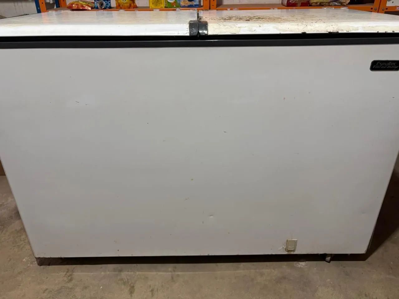 Freezer a venda 