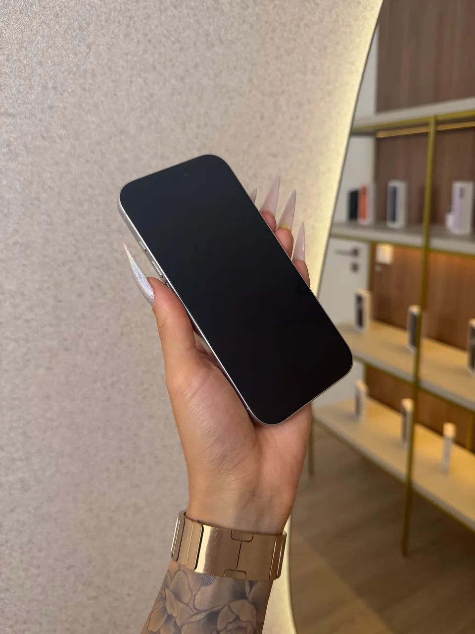 iPhone 16 Pro Titânio Branco IMPECÁVEL  - Foto 5