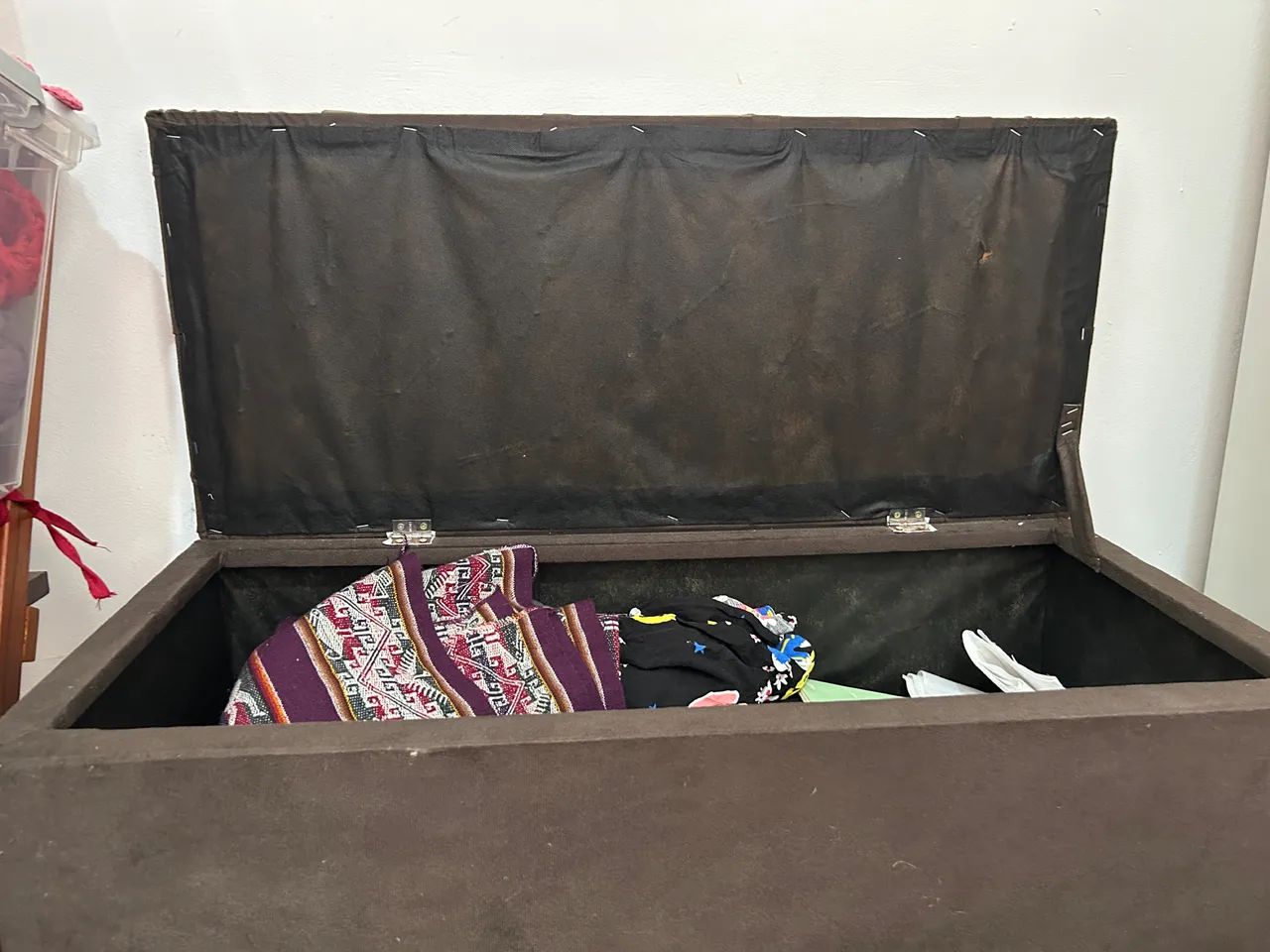 Baú Puff Capitonê com Espaço Interno - Foto 2