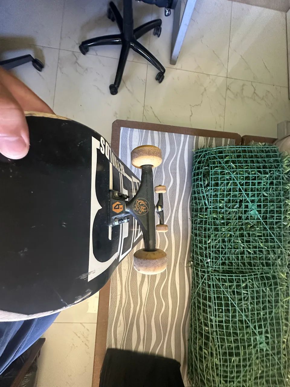Vende-se SKATE com pouquíssimo uso - Foto 2