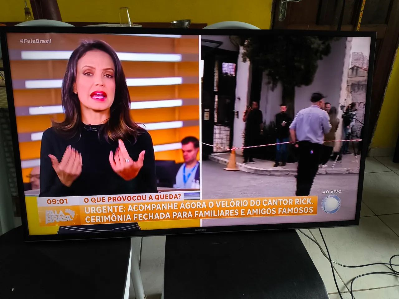 Tv smart 4k Samsung 40 polegadas funcionando perfeitamente  - Foto 5