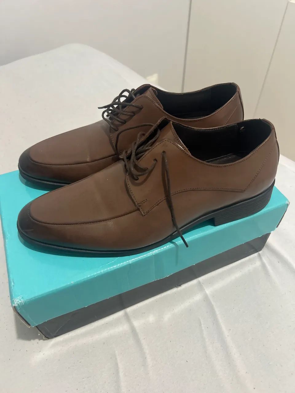 Sapato CNS couro 