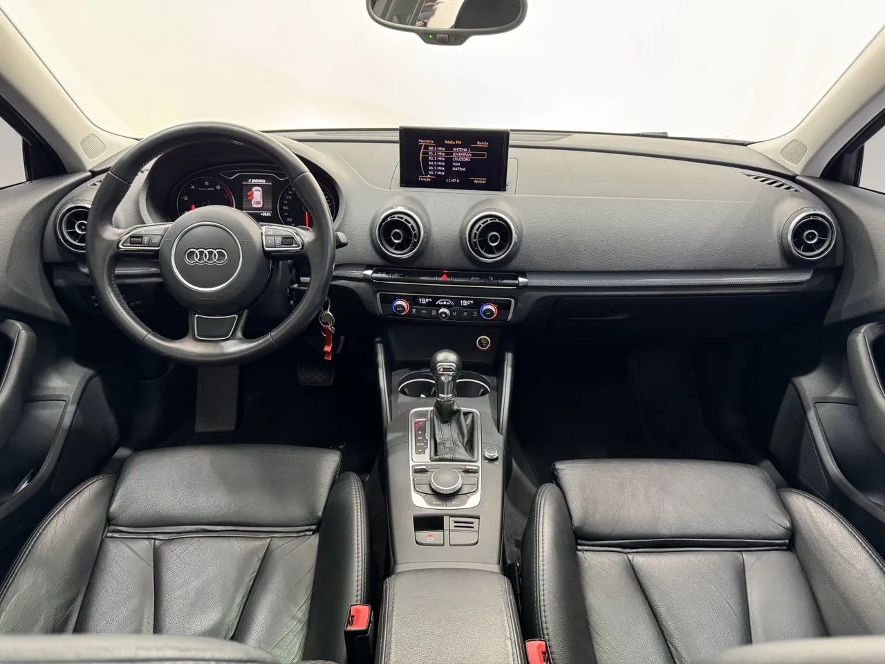 Audi A3 1.8 5P Aut. 2014 - Foto 3