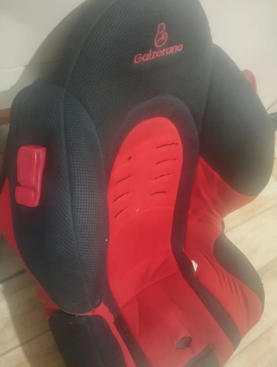 Cadeirinha + assento elevado 