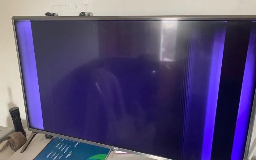 Tv 4k LG 43? Led (Precisa de reparo) - Foto 2
