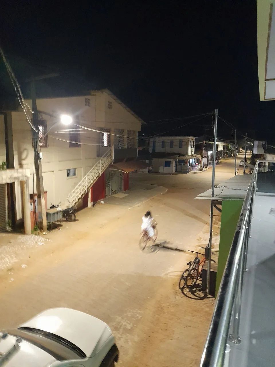 Comércio em Feijó de dois pisos 