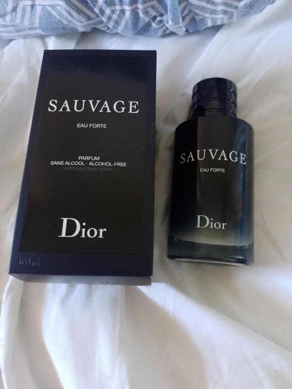 PERFUME MASCULINO SAUVAGE EAU FORTE DIOR 100 ml