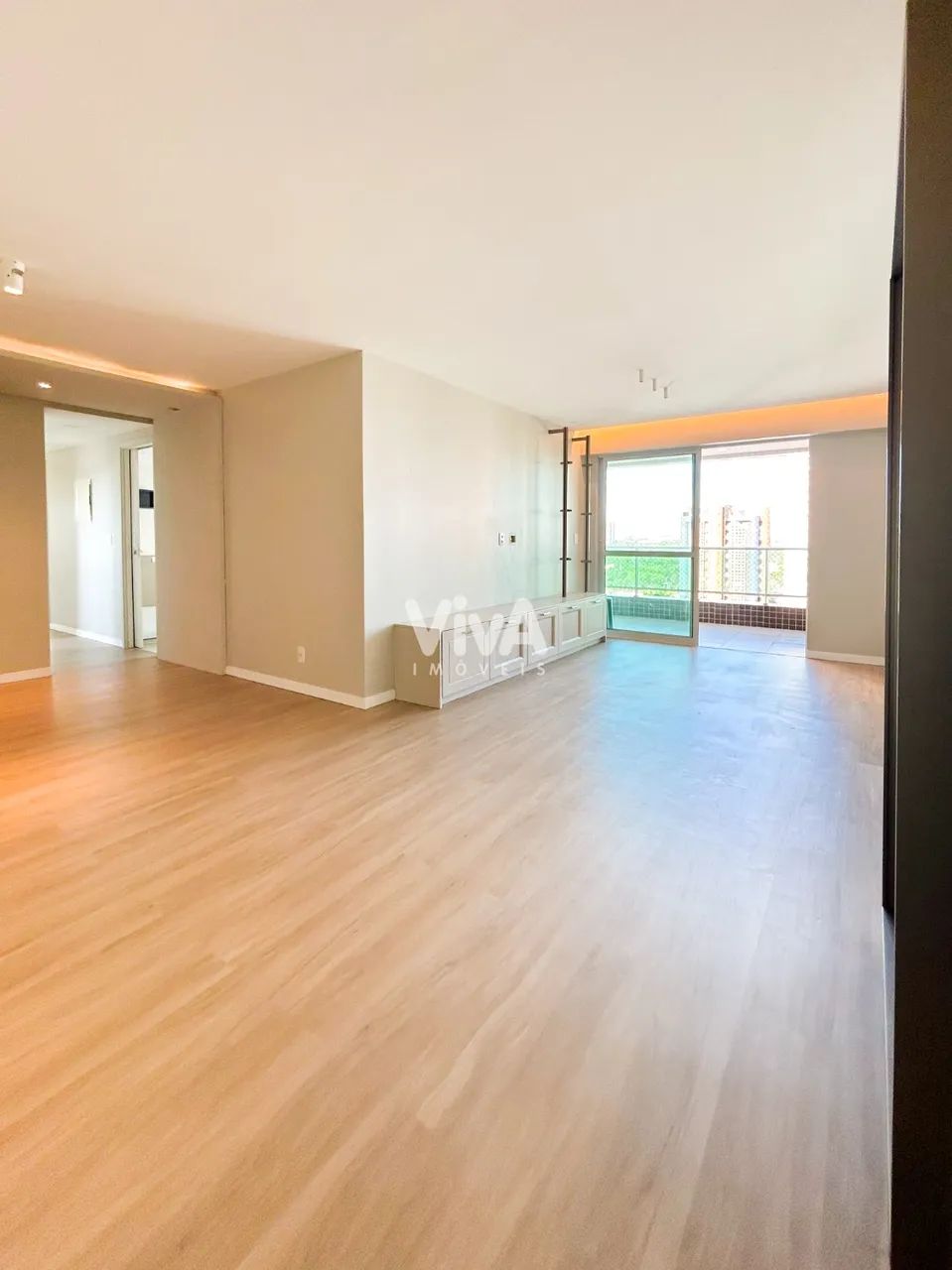 Apartamento com 4 quartos no Guararapes