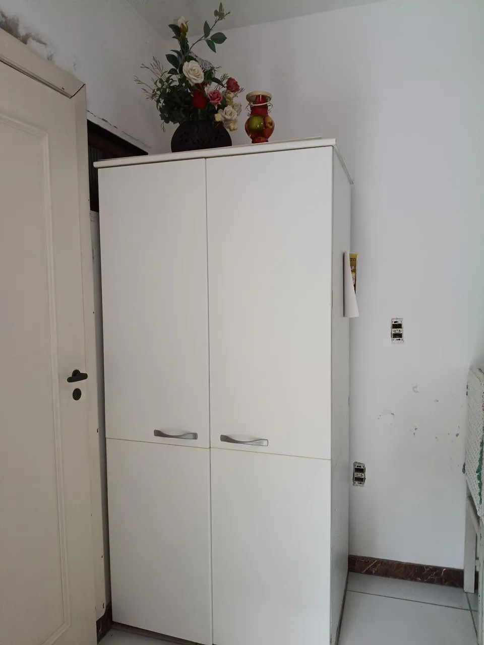Vendo lindo armário de cozinha  - Foto 4