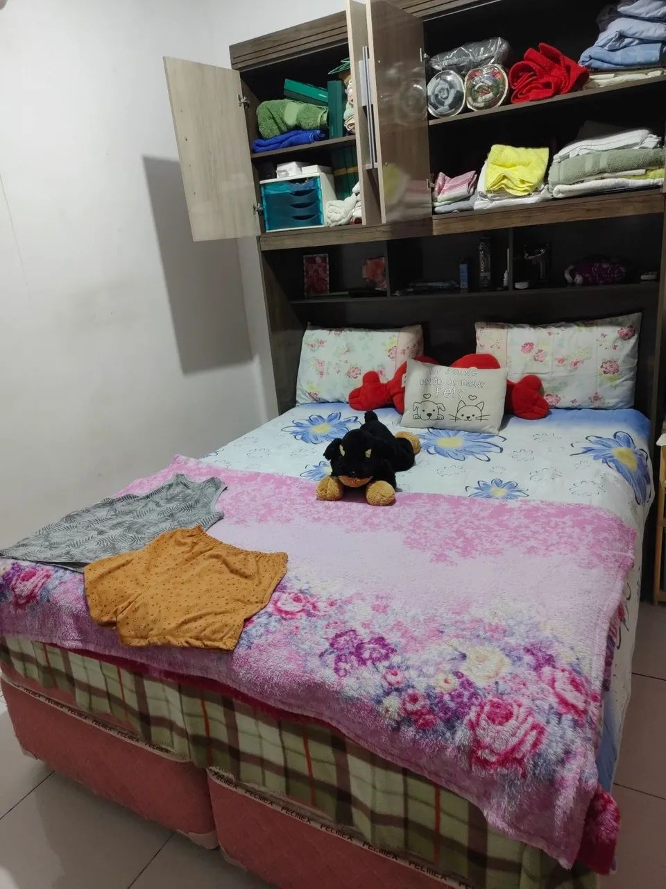 Cama box
