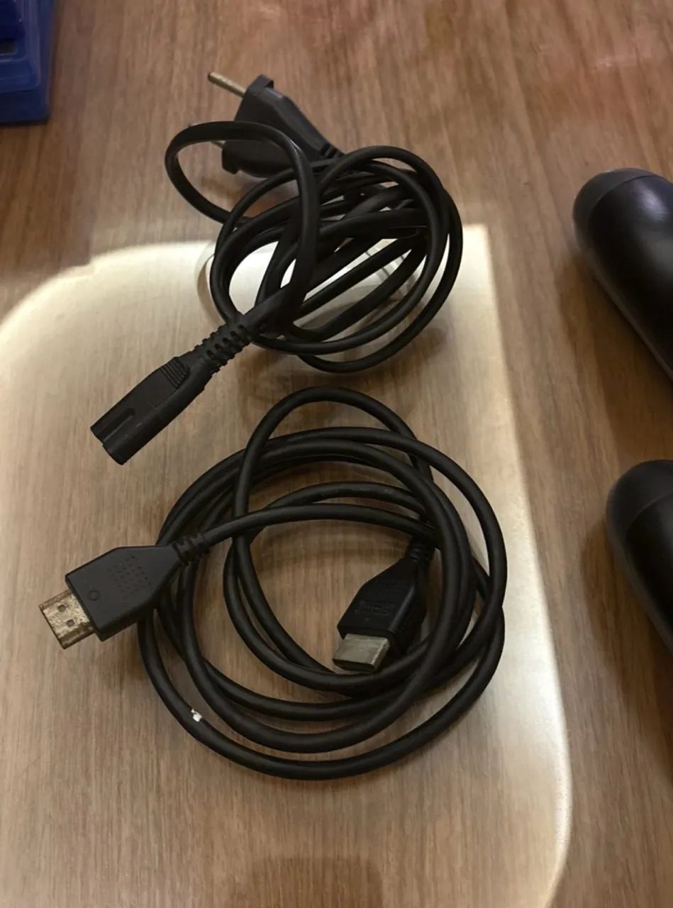 Ps4 slim 500 gb + 2 controles  - Foto 2