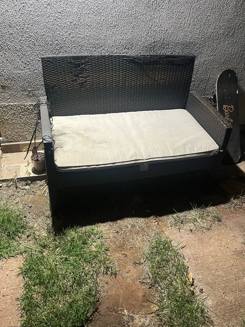 Sofá externo usado 150