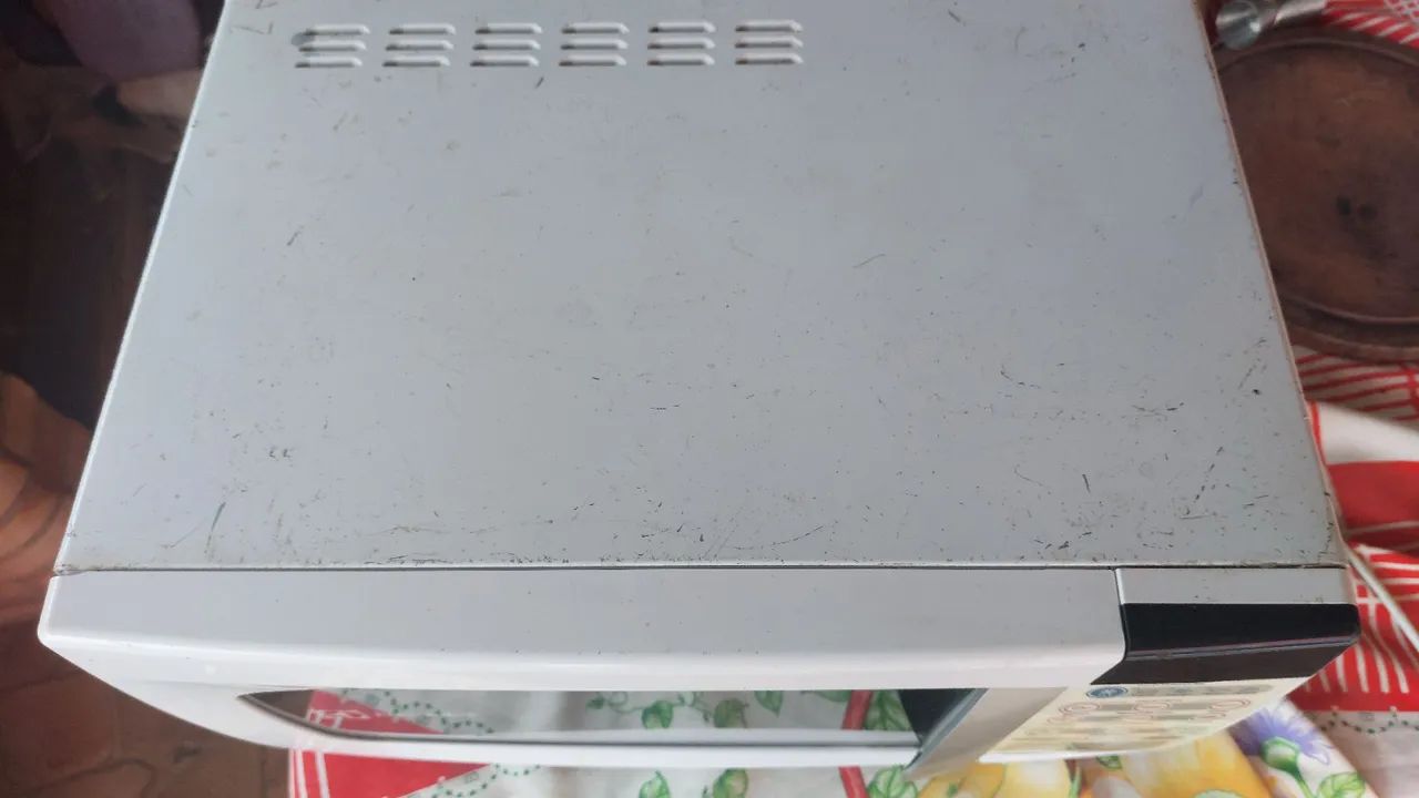 Micro-ondas Electrolux 20L 220V - Foto 2