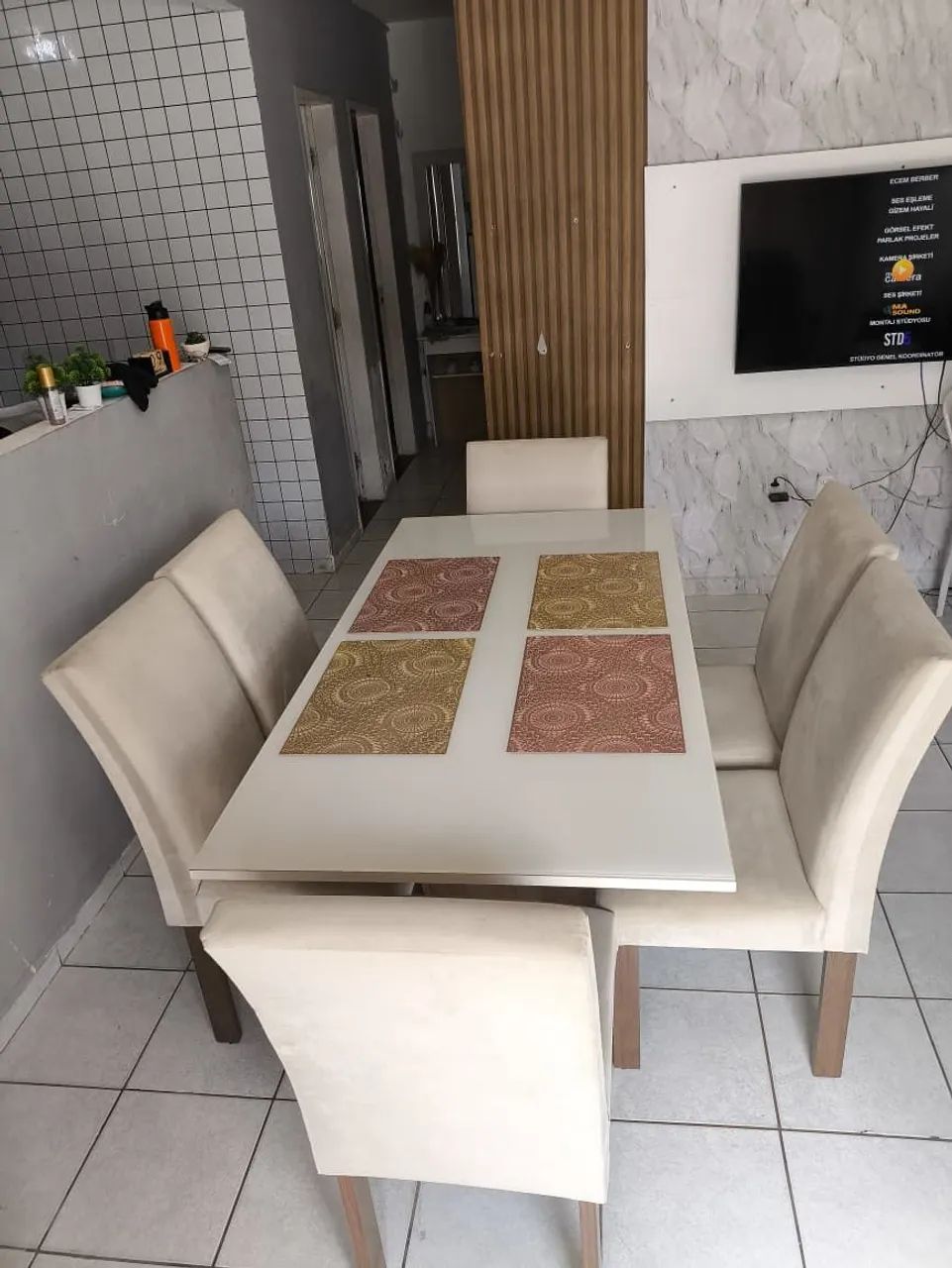 Mesa 6 Lugares Laqueada ( Á VENDA ) - Foto 3