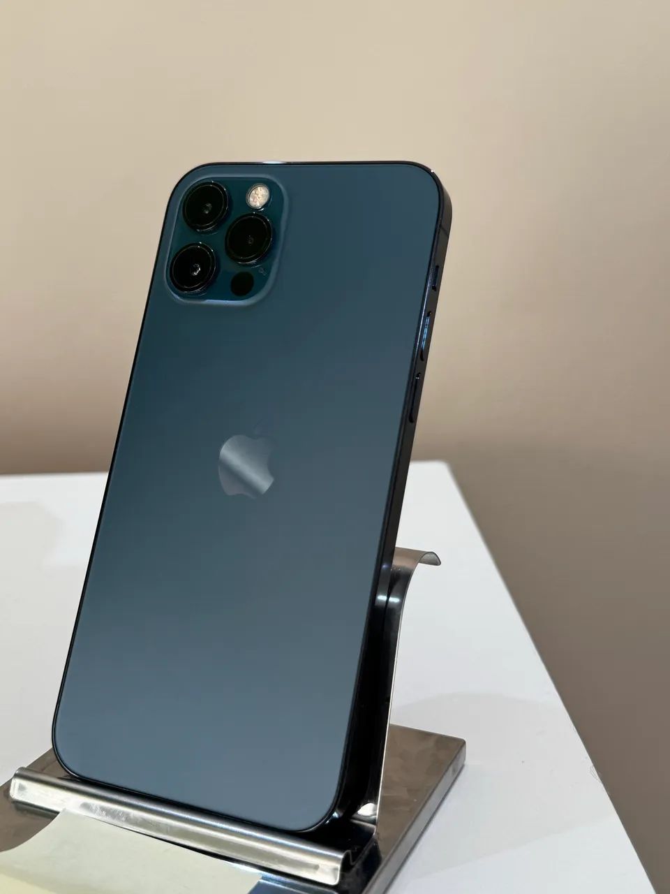 IPHONE 12 PRO IMPECÁVEL  - Foto 5