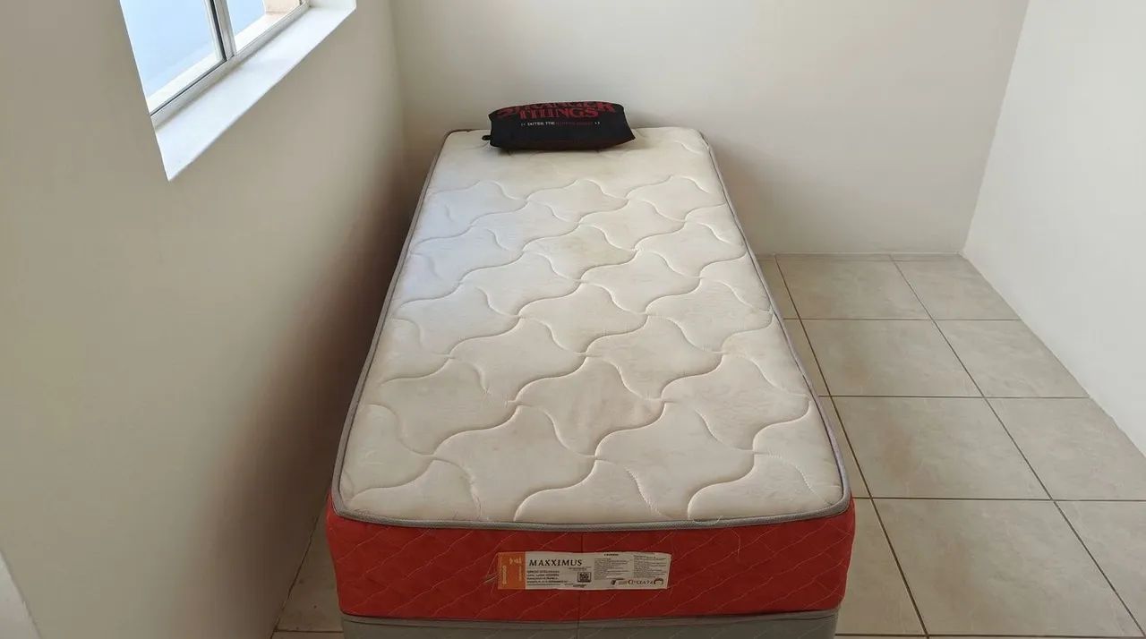Oportunidade: Cama Solteiro Completa & Travesseiro Stranger Things - Foto 2
