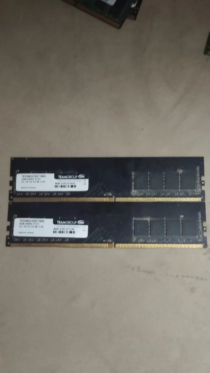 MEMORIA RAM 2X4 PC