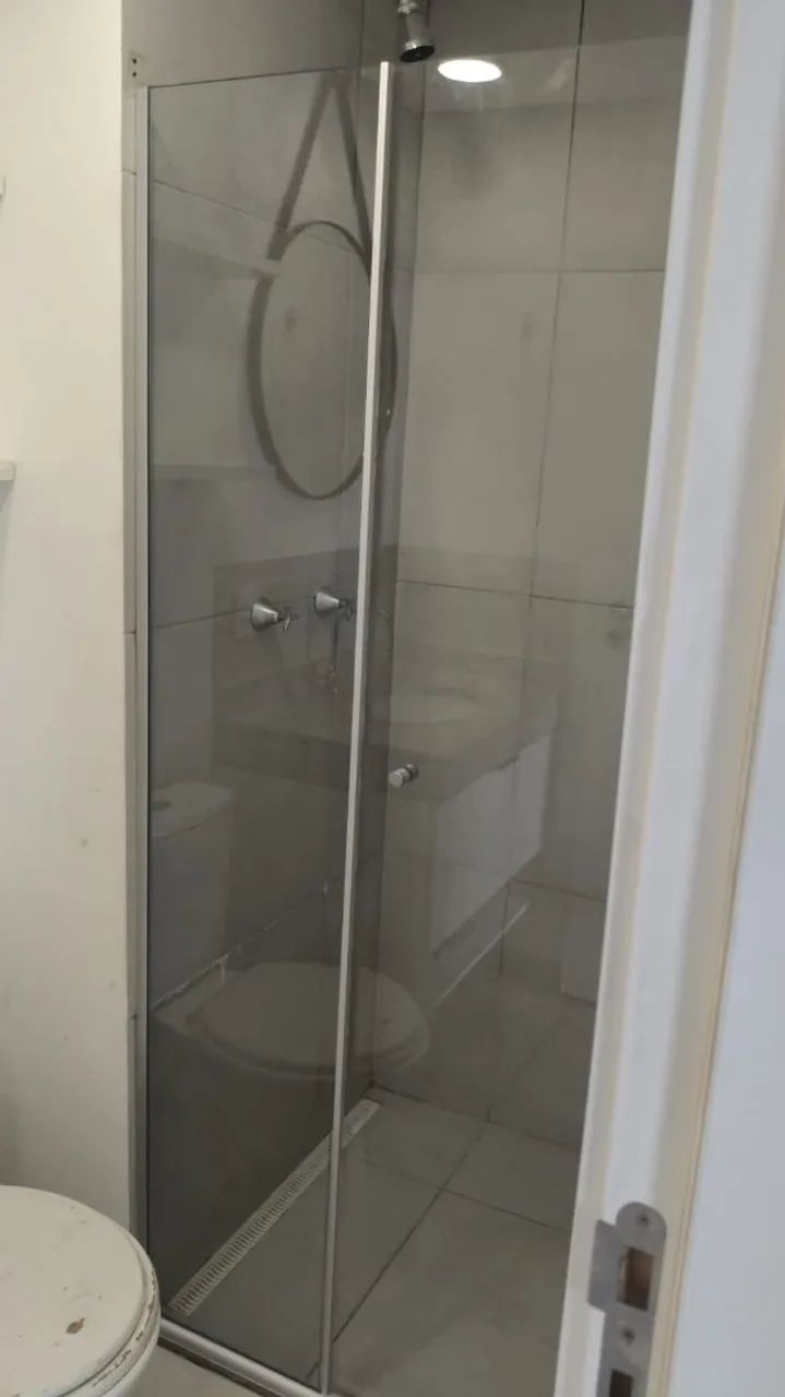 Box de banheiro com vidro de auta qualidade  - Foto 2