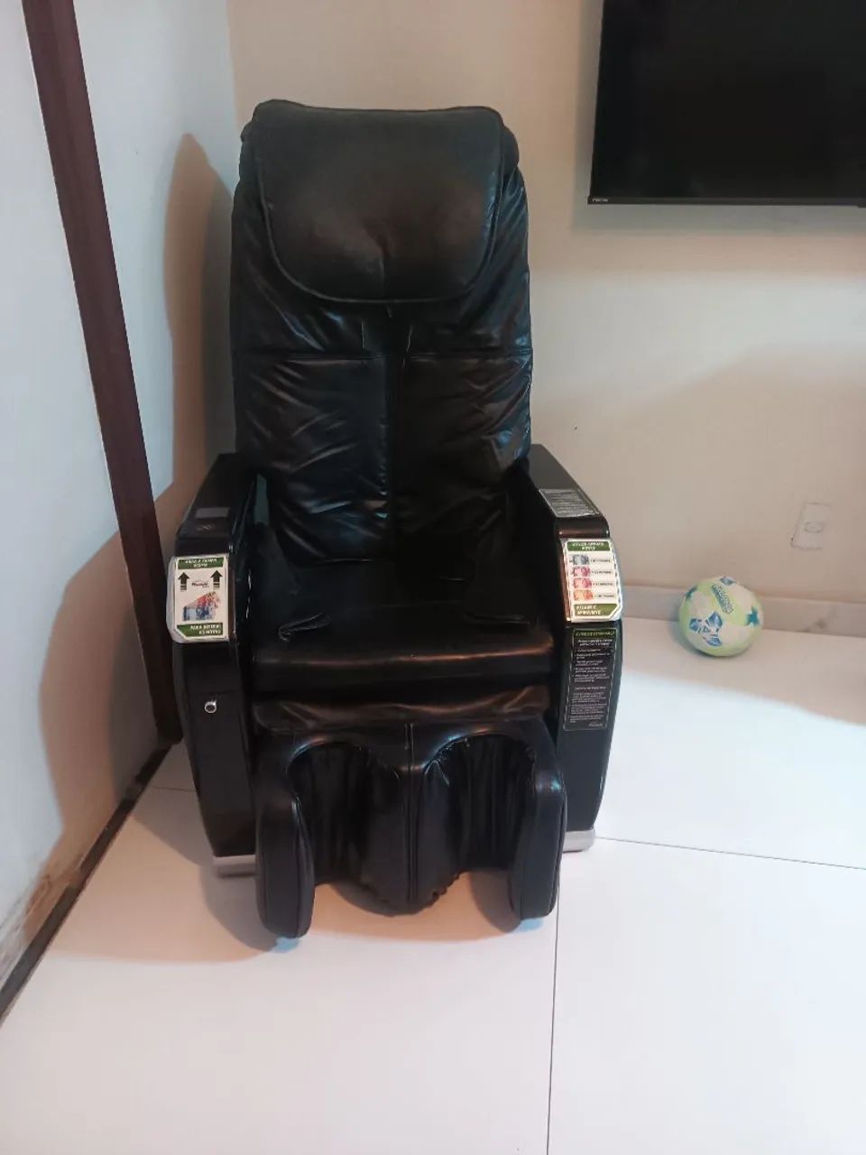 Poltrona de massagem elétrica. - Foto 3