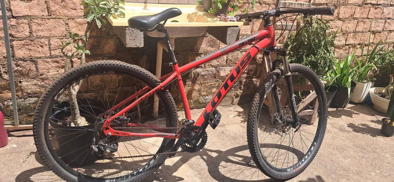 Vende-se Biscicleta Semi-Nova - Foto 3