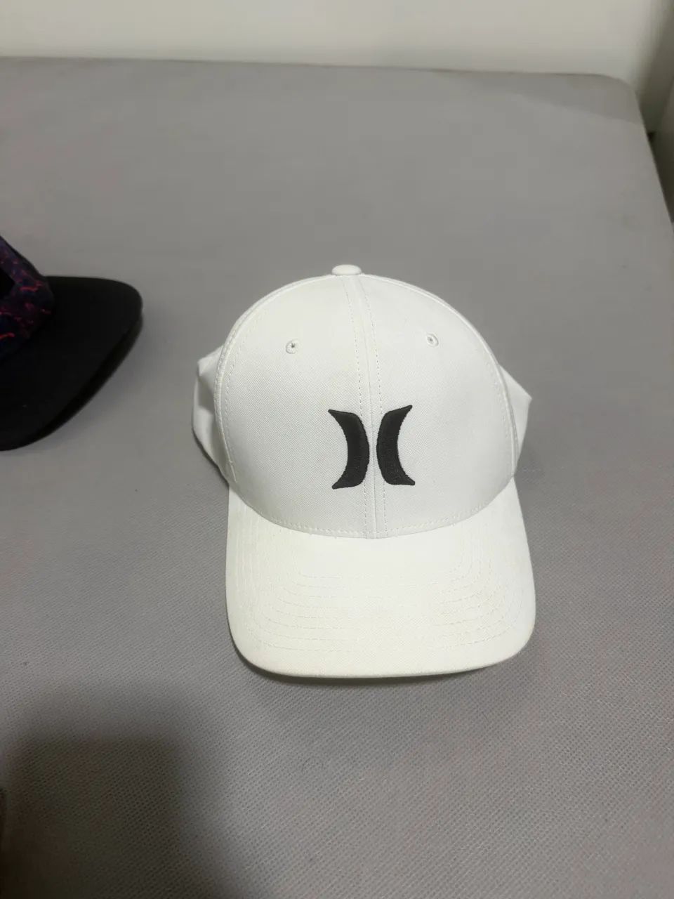 Vendo boné hurley raríssimo