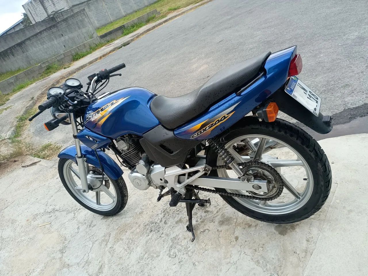 CBX Strada  200 