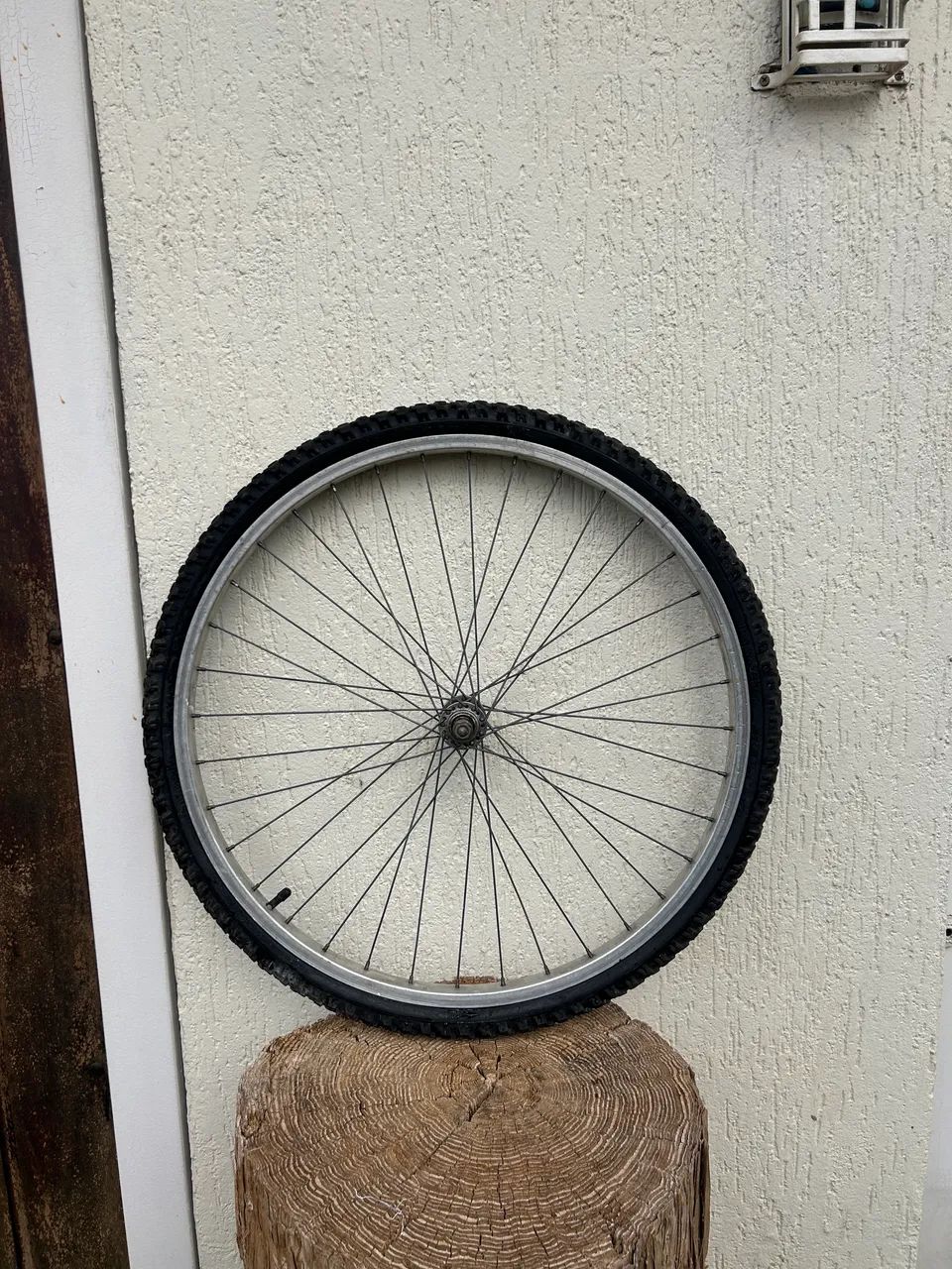 Pneu & Roda Aro 24  - Foto 4