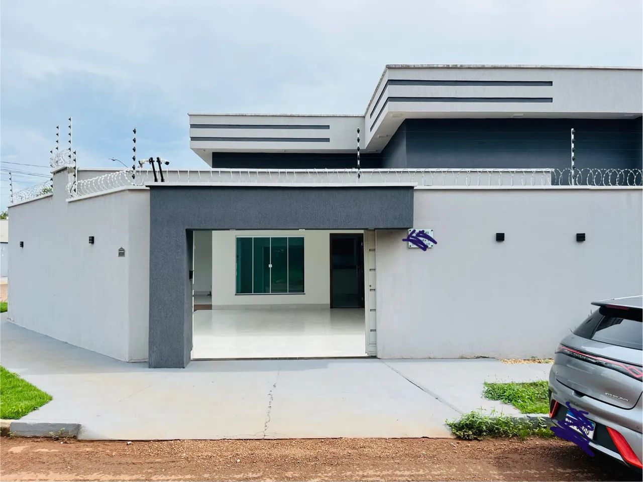 Casa 3 quartos com piscina e placa solar 