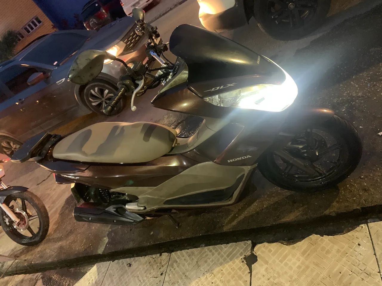 PCX DLX MARROM  - Foto 5