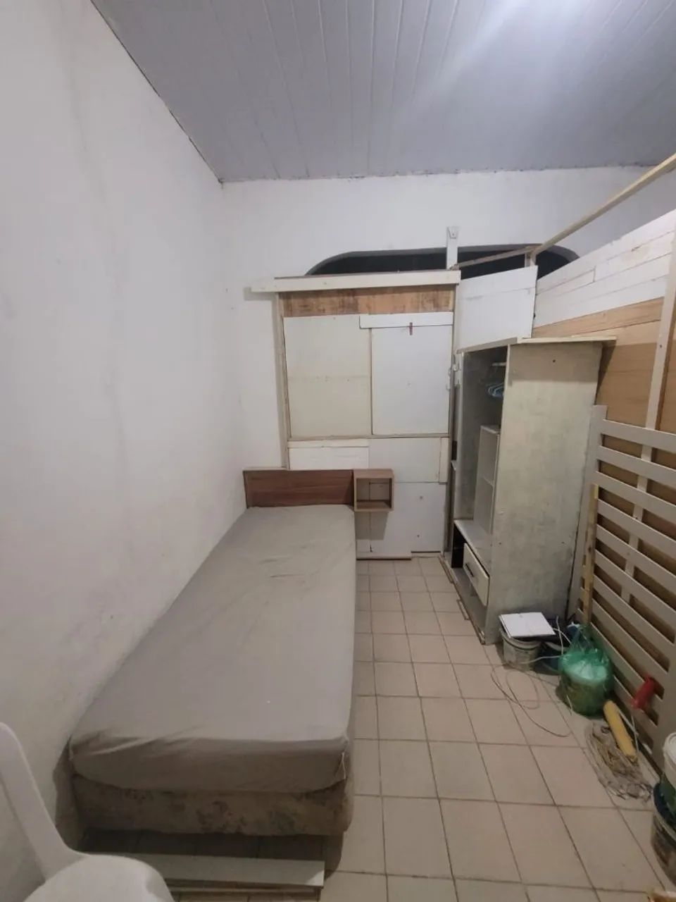 Quarto mobiliado pra mulheres  - Foto 4