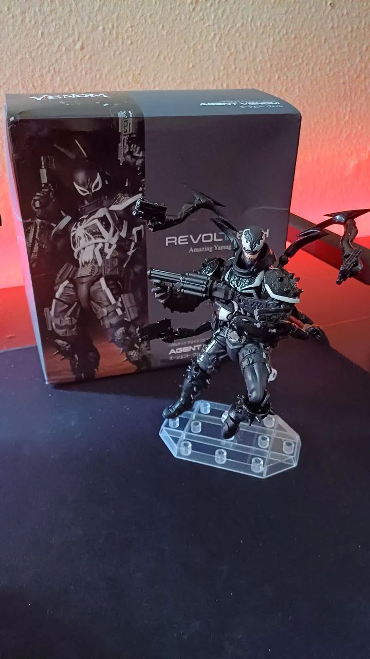 Action Figure AGENTE VENOM REVOLTECH BOOTLEG - Foto 2