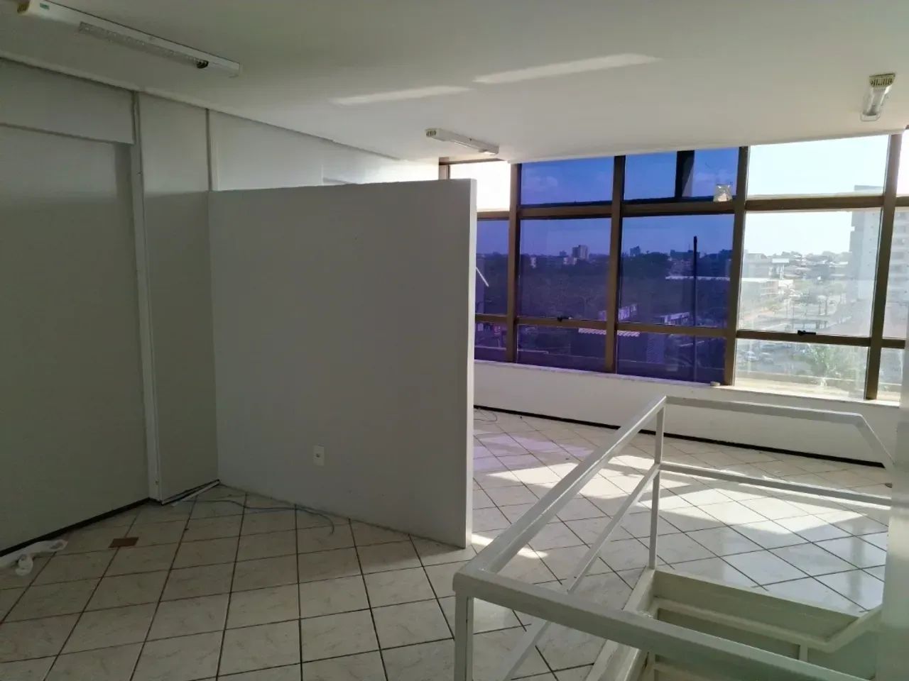 Alugo Sala Comercial  Planta Tower - Renascença - Foto 5
