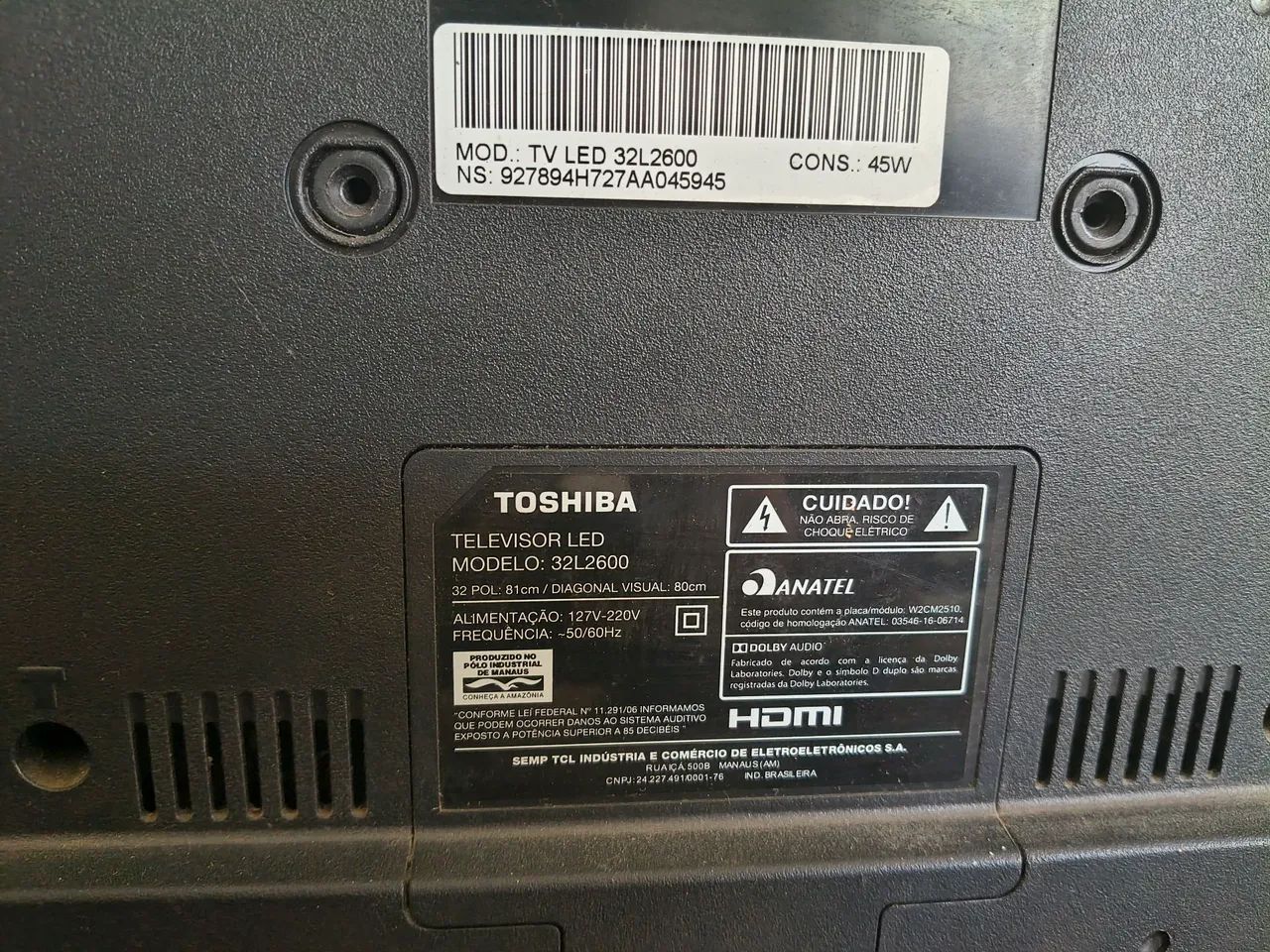 Tv Toshiba 32 polegadas com defeito, imagem não aparece o som está normal  - Foto 2