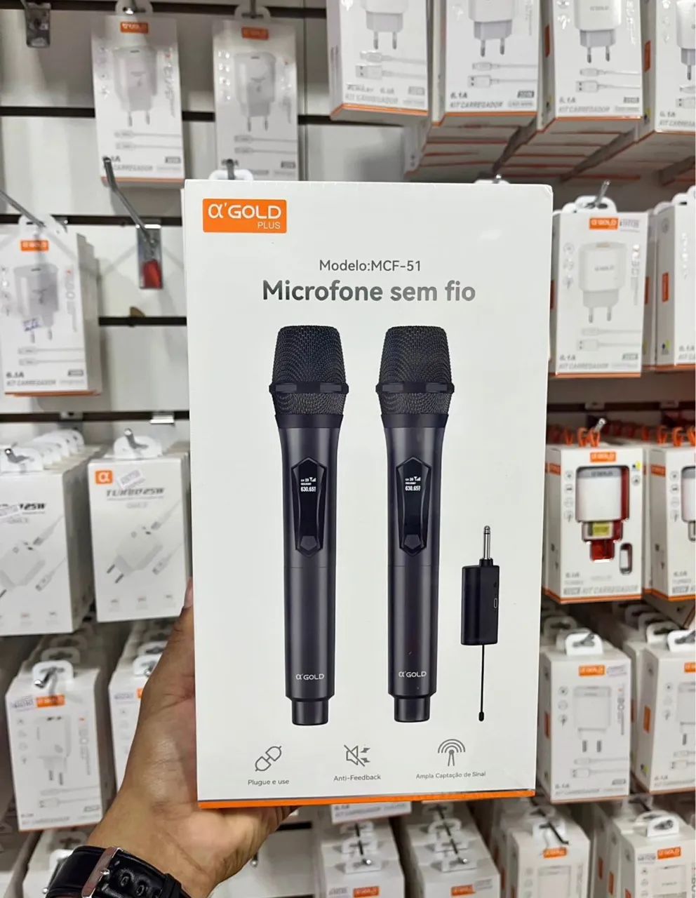 Microfone Sem Fio Duplo A Gold Para Karaoke Mcf-5