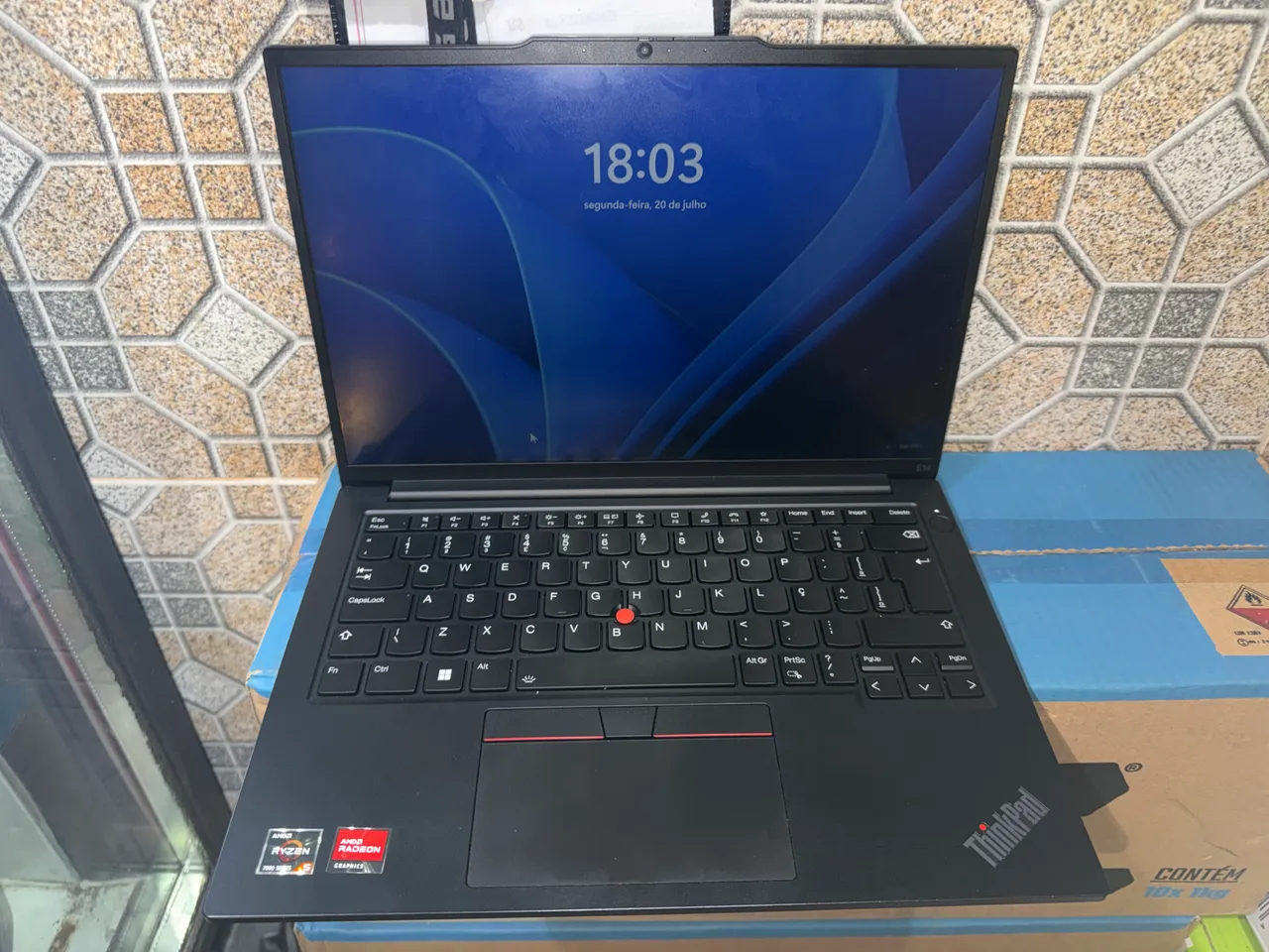 MacBook Air 2024 M3 Memória 16GB SSD 256GB 13.6