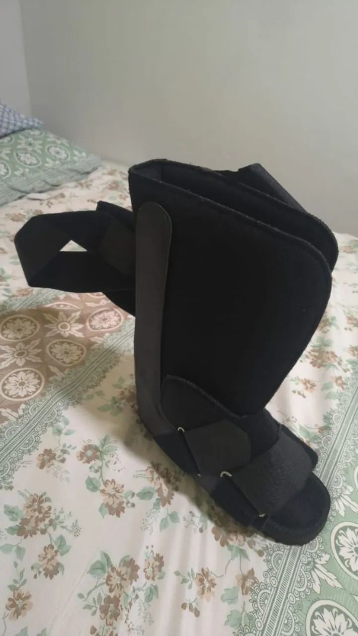Bota Imobolizadora.