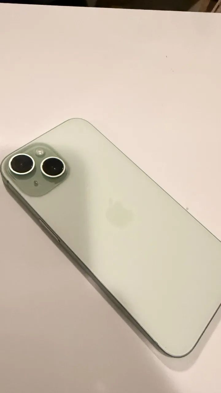 Vendo iPhone 15 - 128 gb