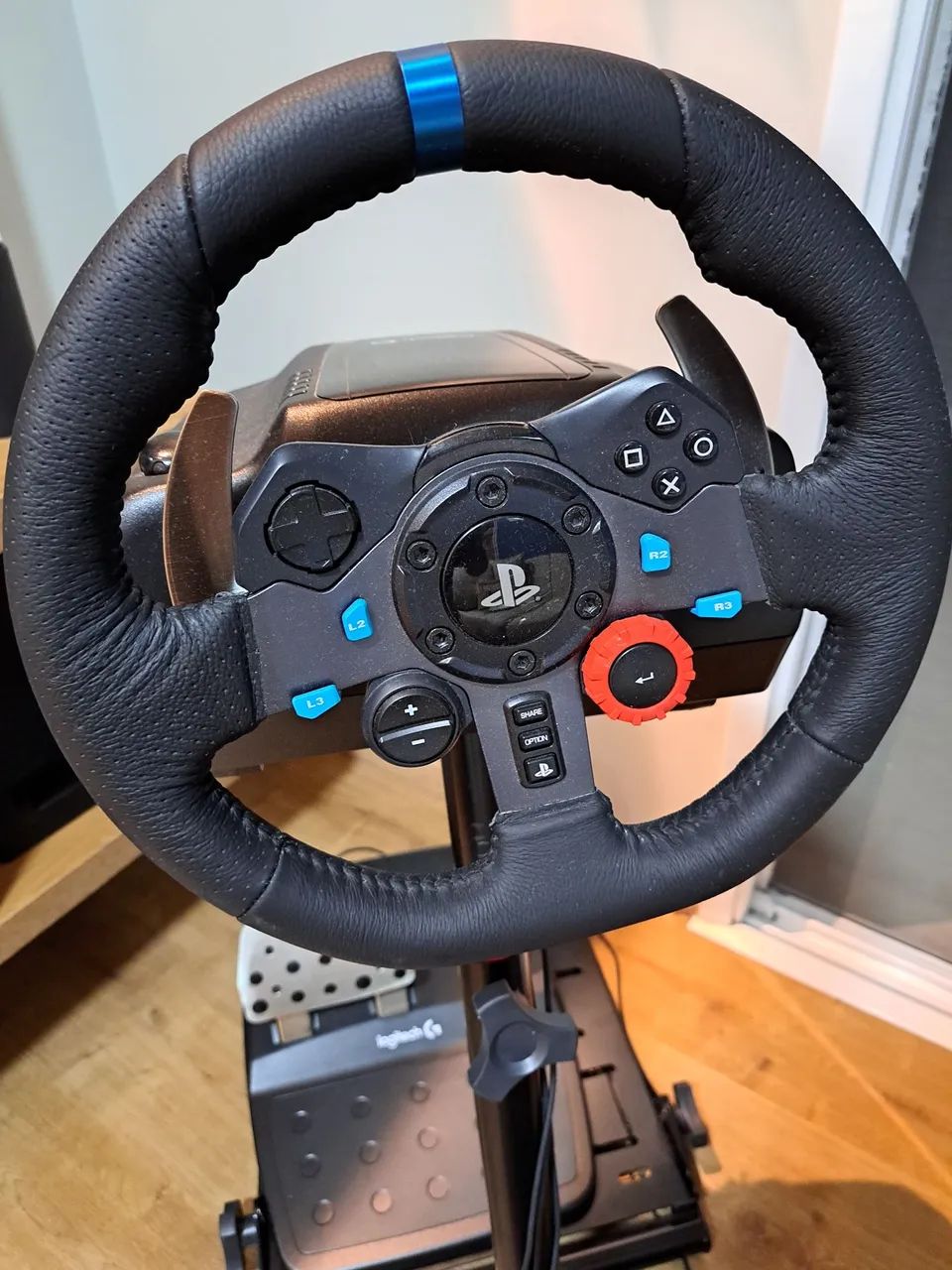 Volante G29 Logitech + Suporte Extreme Simracing **SOMENTE RETIRADA** 