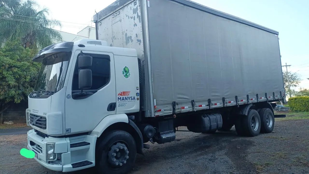 Volvo VM260 sider baixo KM - Foto 3