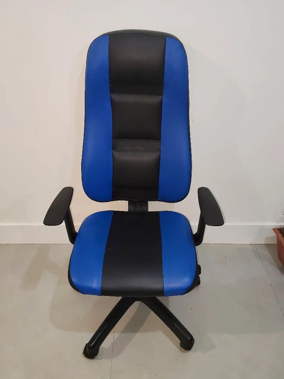 Cadeira Gamer (aceito troca)