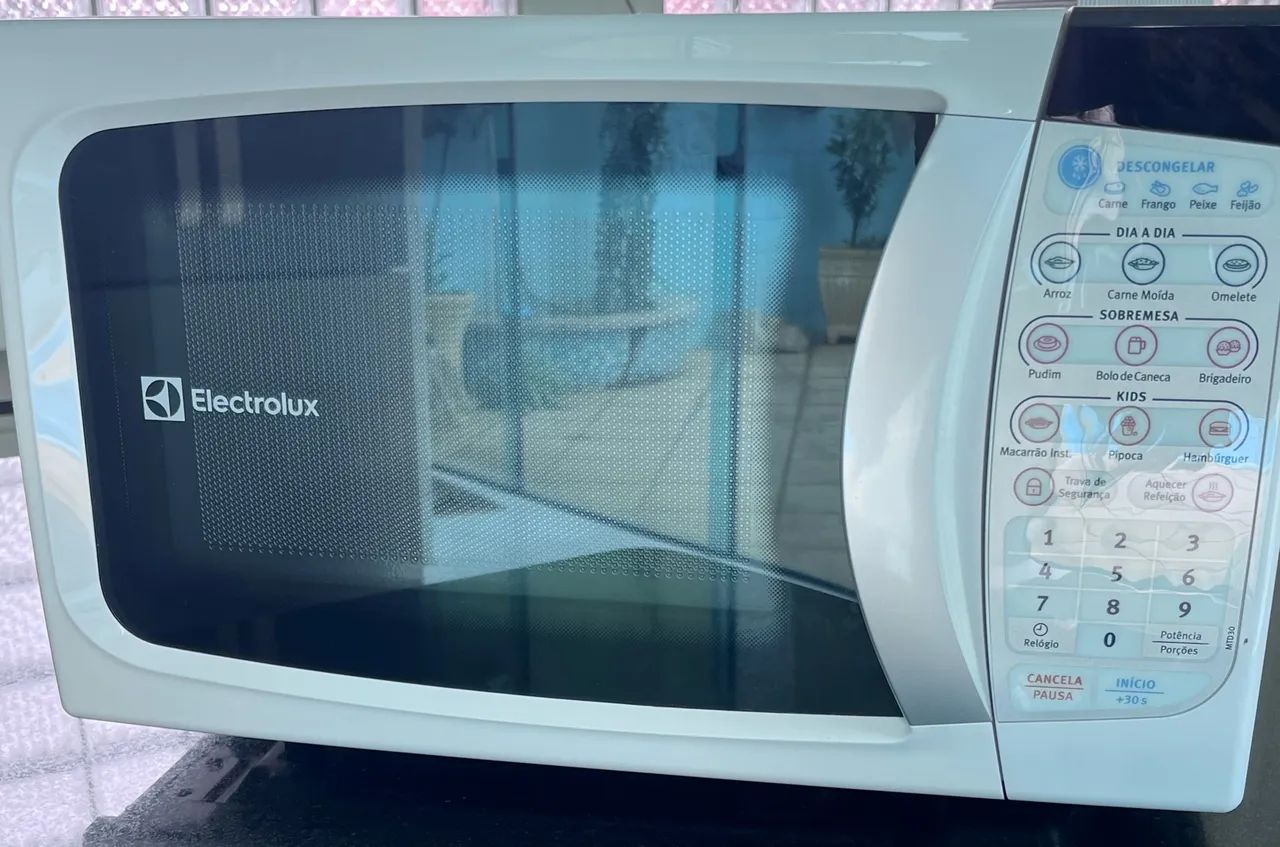 Vendo microondas Electrolux 