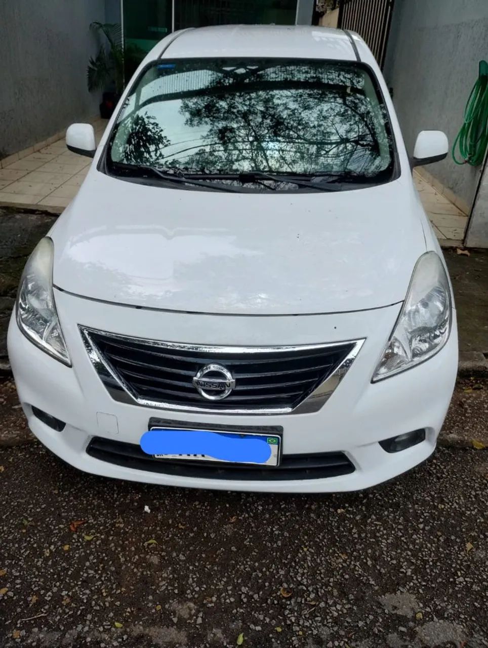 Nissan Versa SL 1.6 16V Flex Fuel 4P Mec. 2013