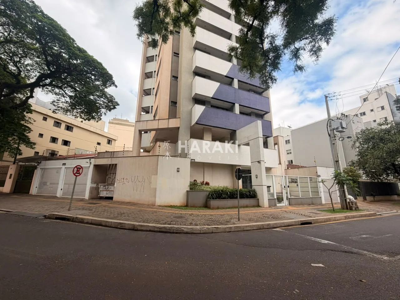 Apartamento á venda na Zona 07 - Maringá/PR