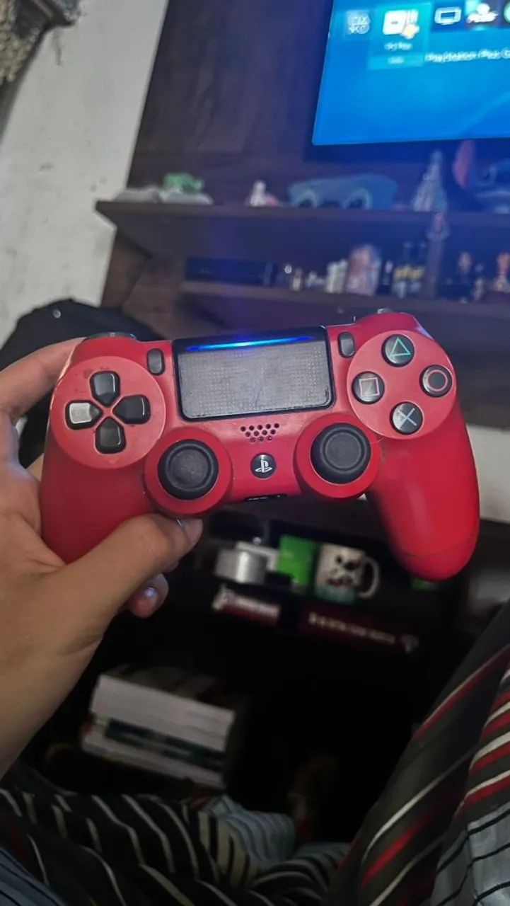 Vende se ps4
